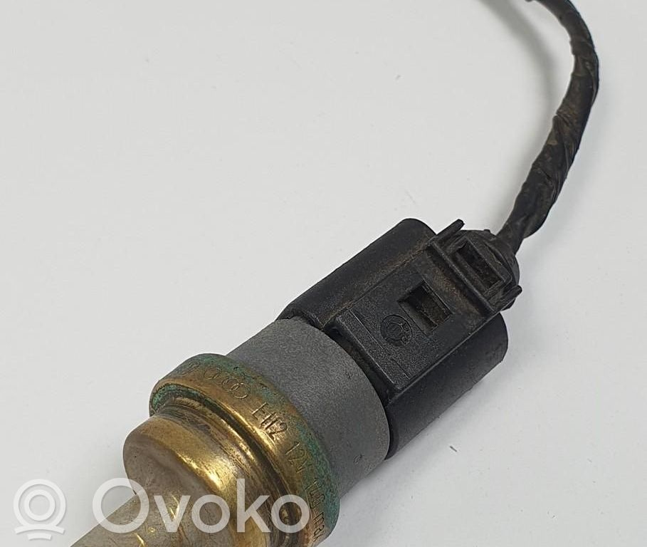 Volkswagen Golf IV Czujnik temperatury płynu chłodzącego 