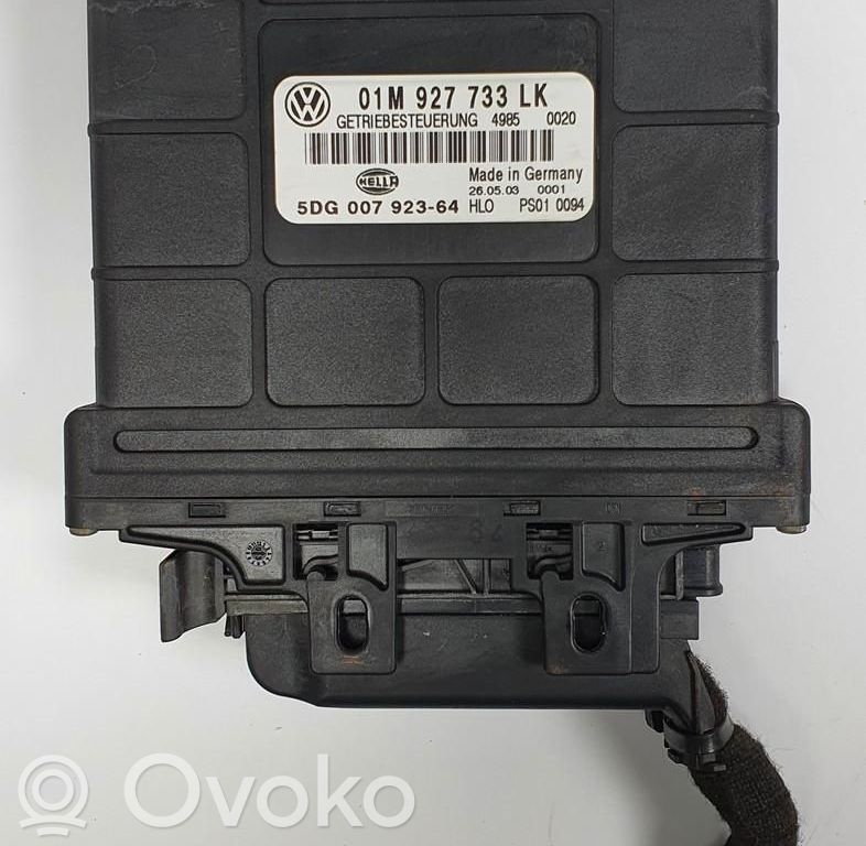 Volkswagen Golf IV Vaihdelaatikon ohjainlaite/moduuli 