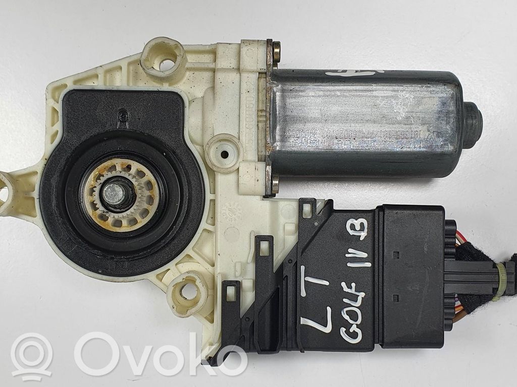 Volkswagen Golf IV Motorino alzacristalli della portiera posteriore