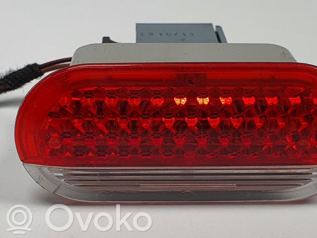 Skoda Octavia Mk2 (1Z) Türleuchte Einstiegsleuchte vorne 