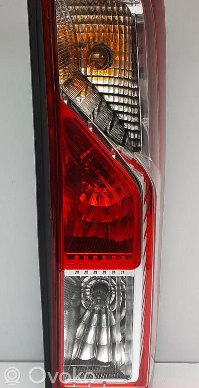 Renault Master III Lampa tylna 