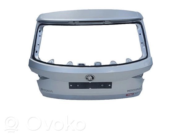 Tylna klapa bagażnika   565827025