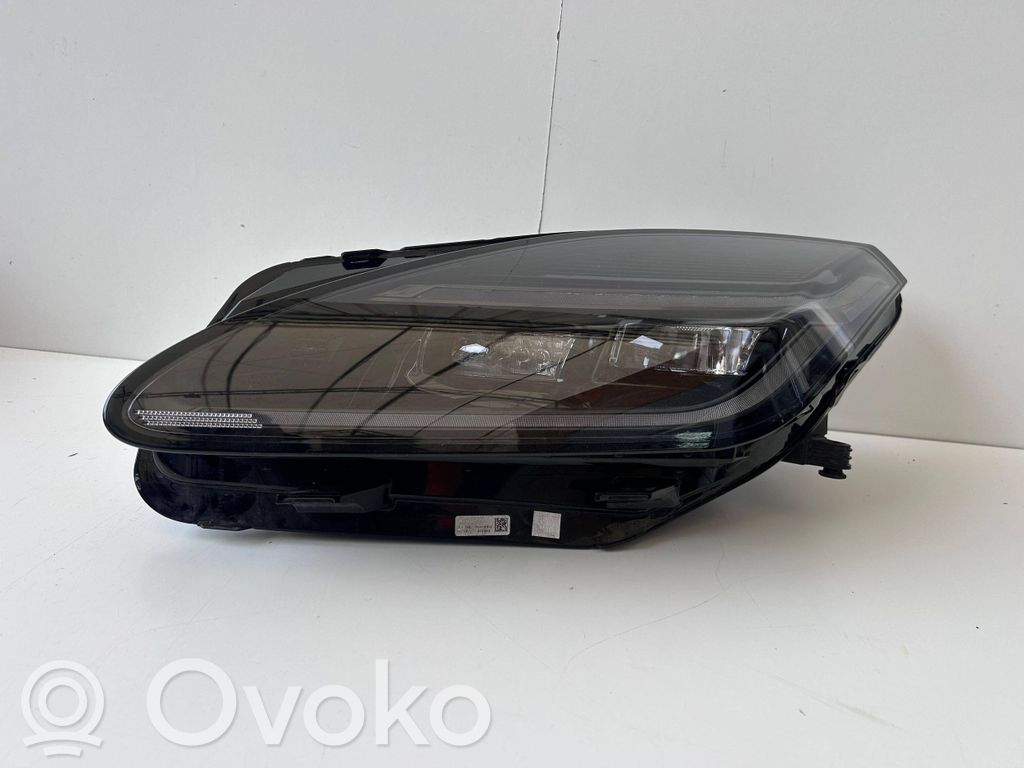 Jaguar E-Pace Etu-/Ajovalo 