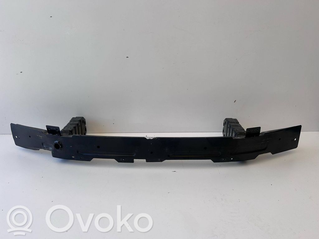 BMW 4 G22 G23 G24 G26 Belka zderzaka przedniego 