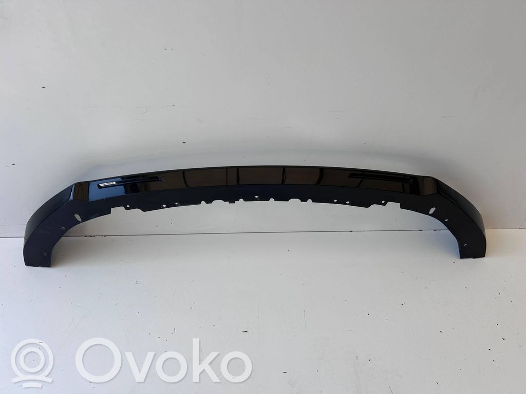 Front bumper lip   106892