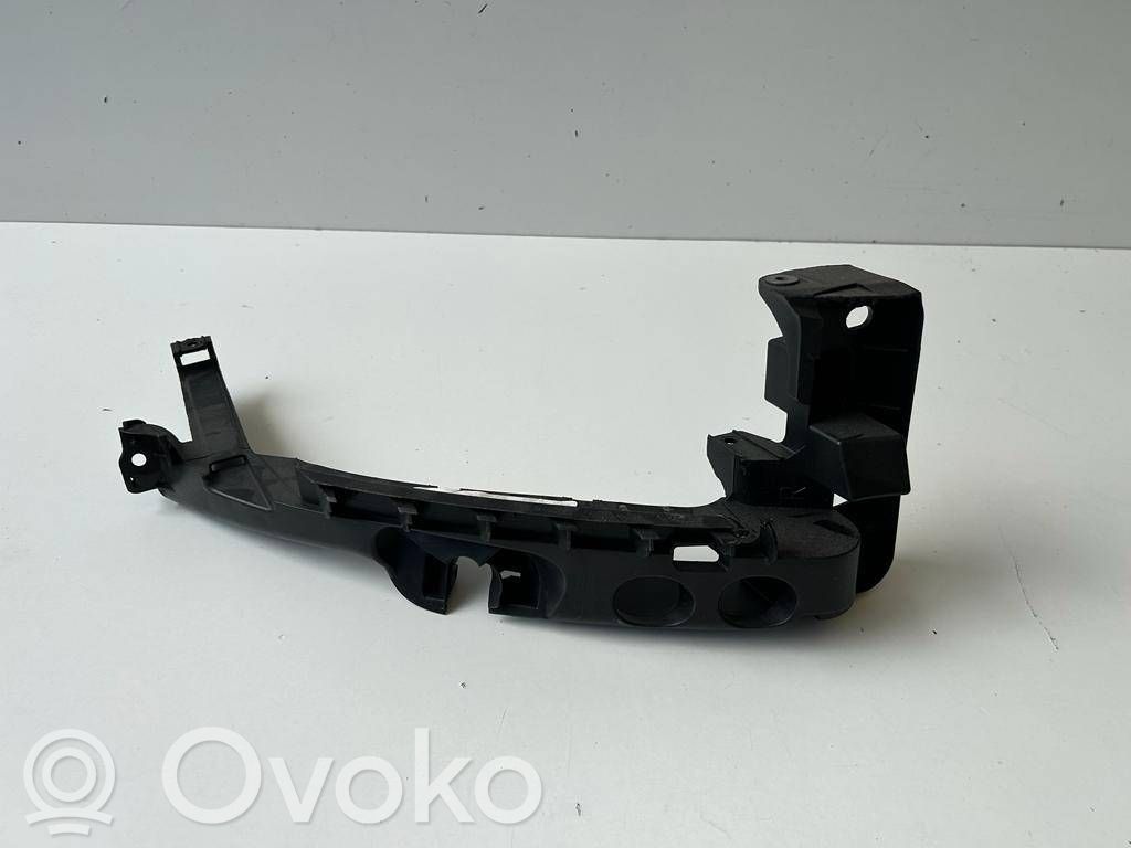 Audi A3 S3 8P Headlight/headlamp mounting bracket 