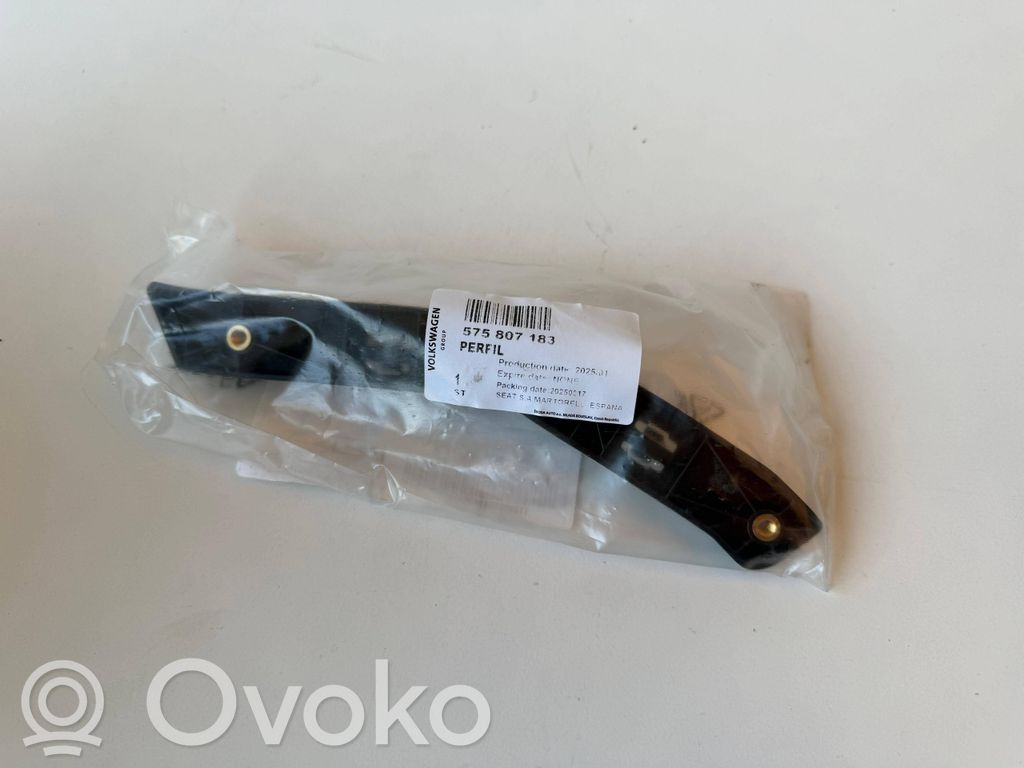 Seat Ateca Front bumper mounting bracket 