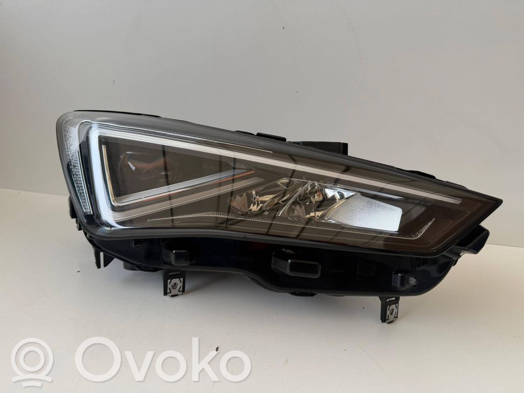 Cupra Formentor Headlight/headlamp 