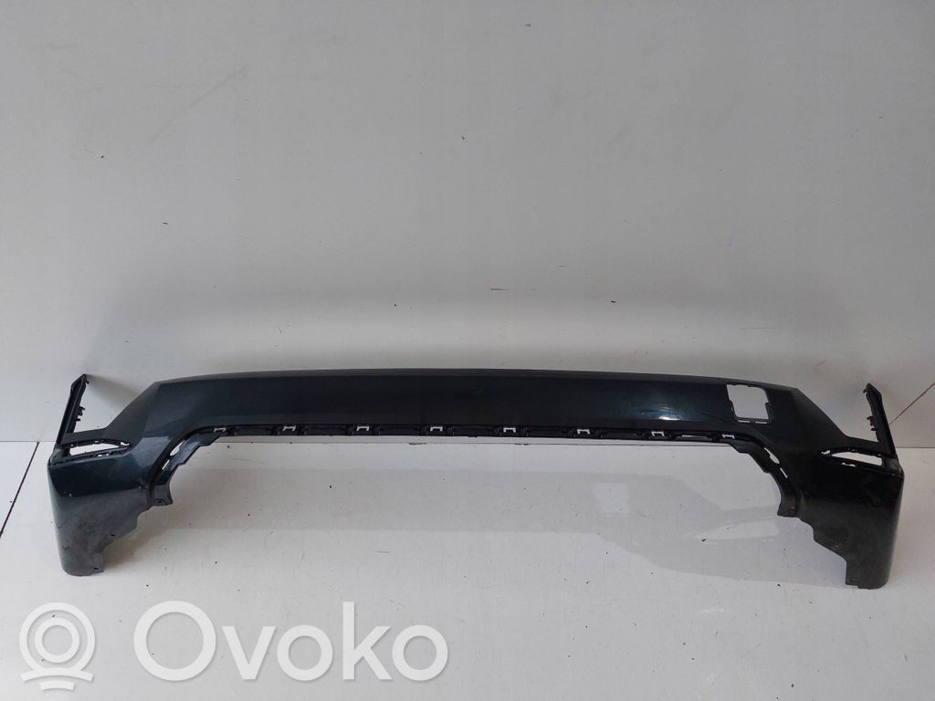 BMW X1 U11 Apatinė bamperio dalis 