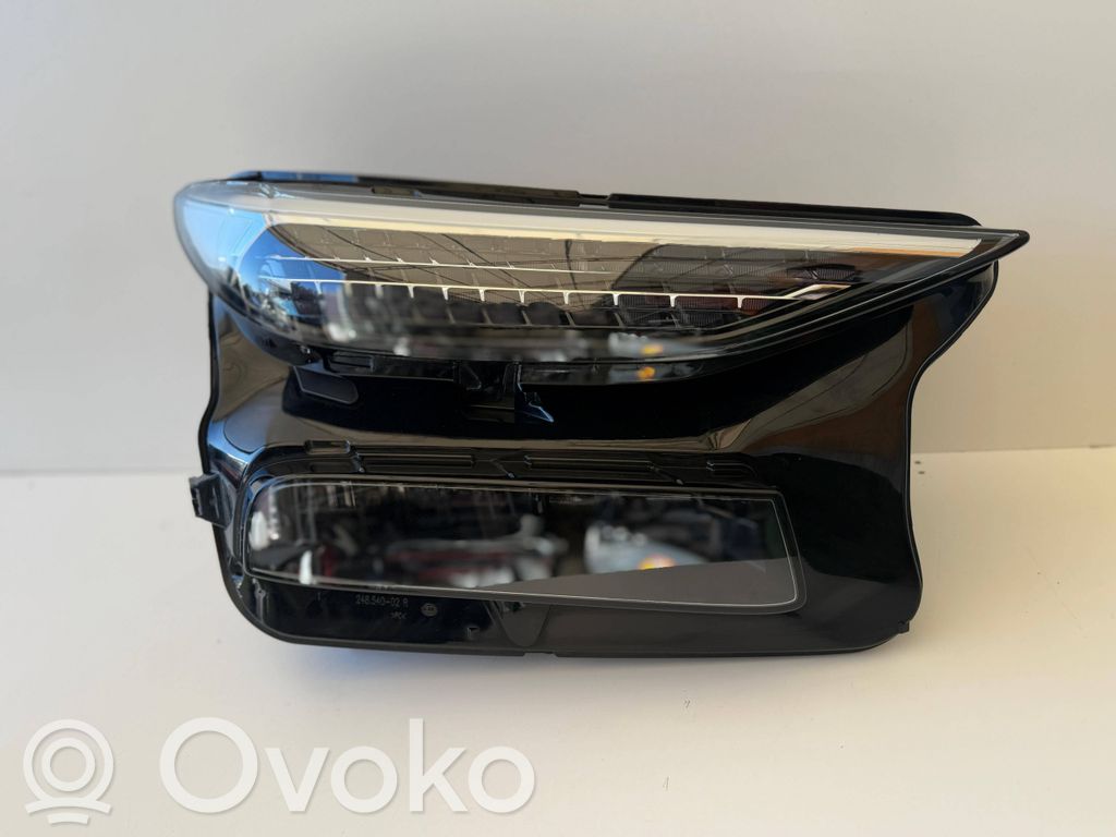 Audi Q6 e-tron Phare frontale 