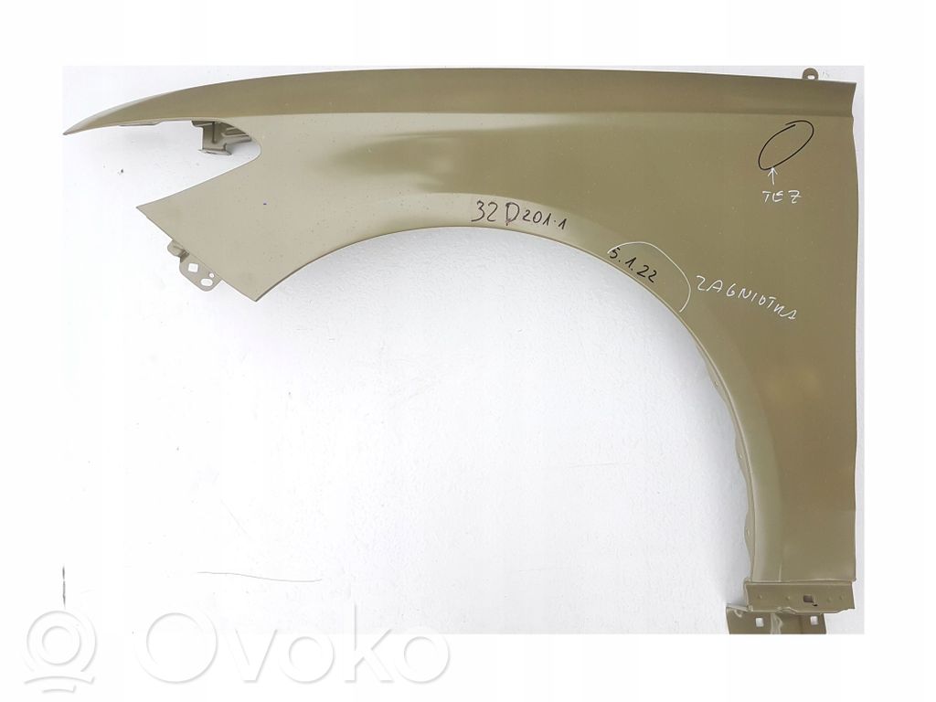 Ford Mondeo MK V Etupyörän sisälokasuojat 