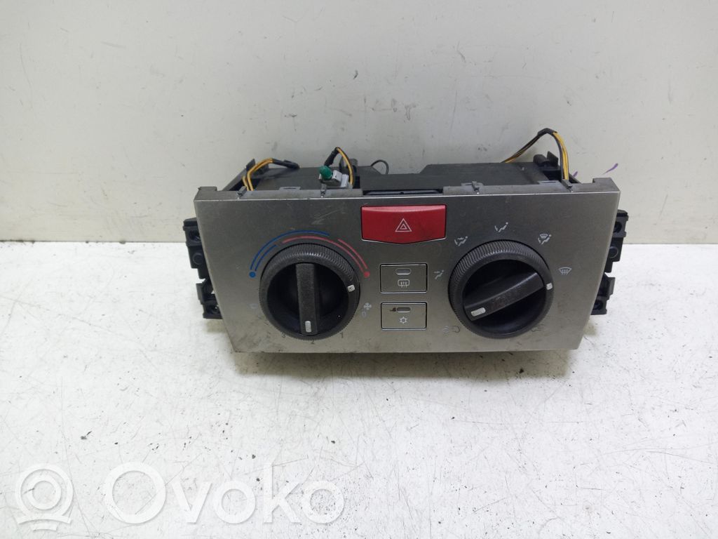 Lancia Ypsilon Climate control unit 