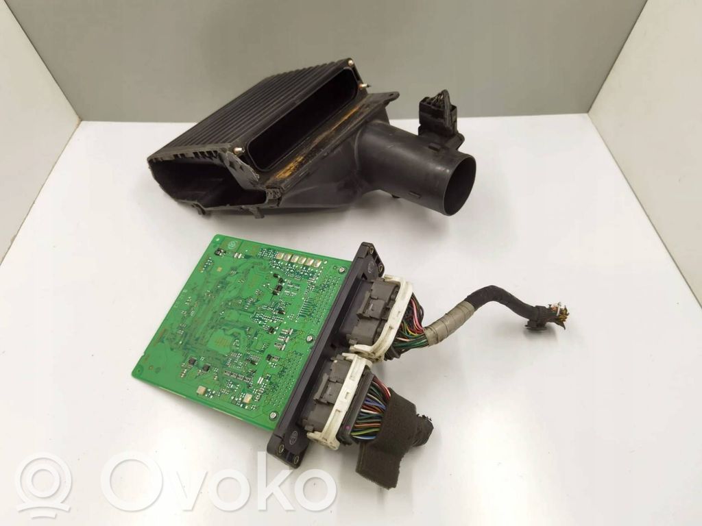 Mazda 2 Galios (ECU) modulis 