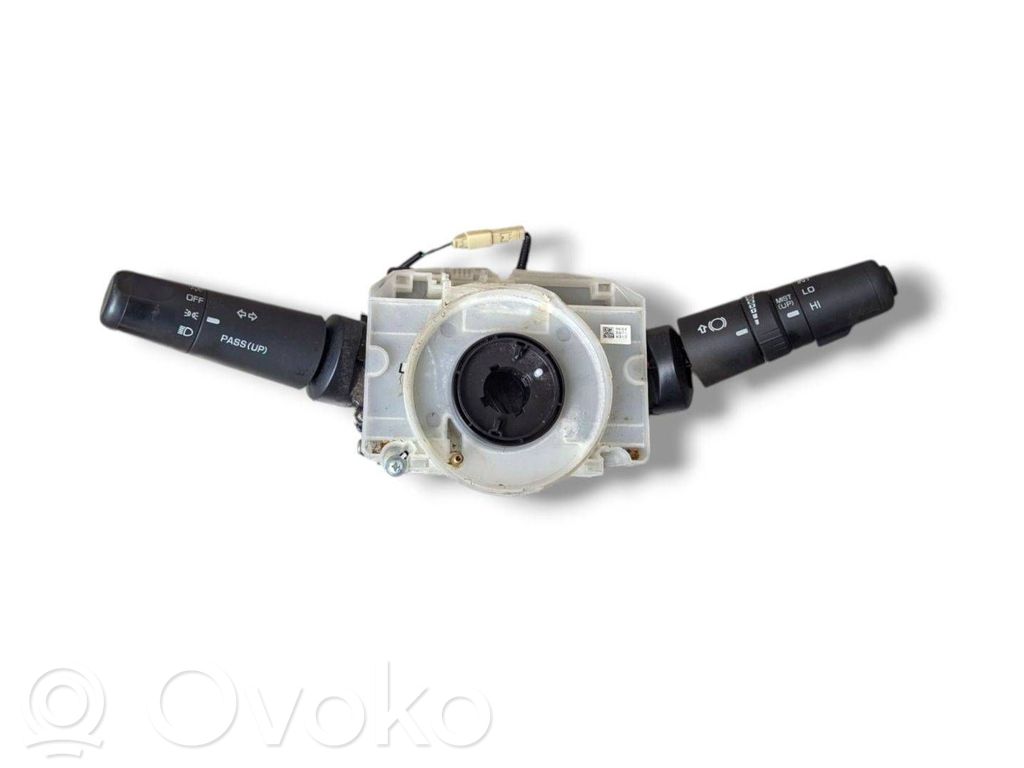Mitsubishi Canter Wiper turn signal indicator stalk/switch 