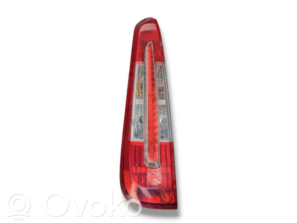 Ford C-MAX I Rear/tail lights 