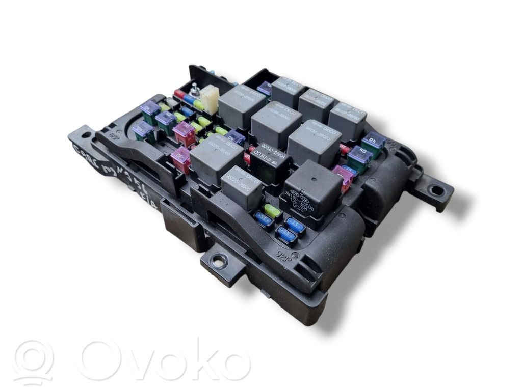 KIA Carens II Sulakemoduuli 