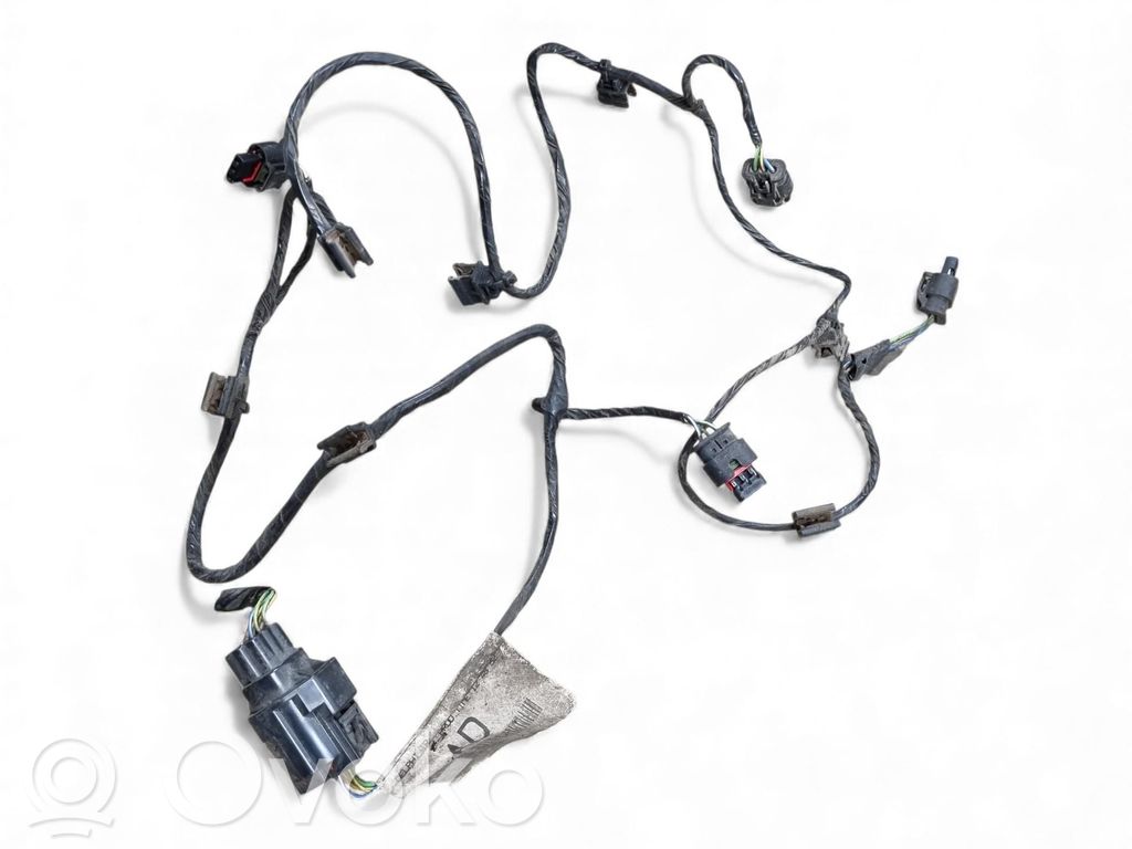Cableado del sensor de aparcamiento (PDC)   7G9215K868AD