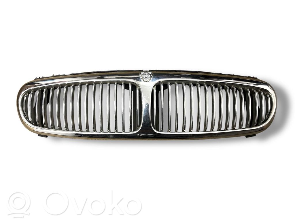 Jaguar X-Type Front grill 