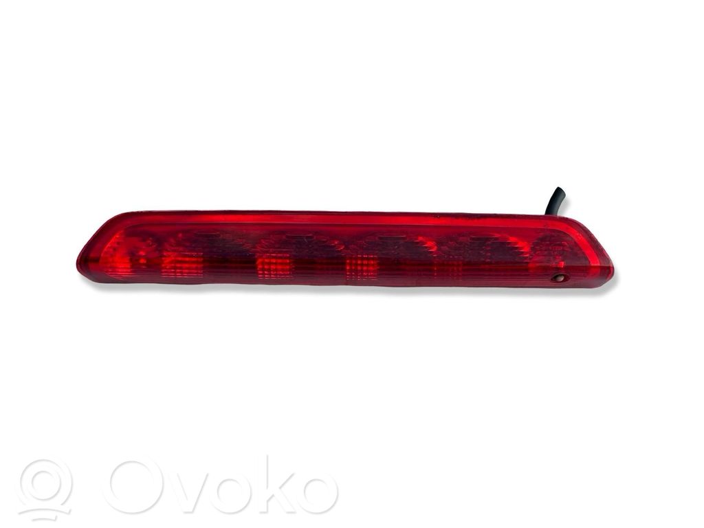 Third/center stoplight   9680426580