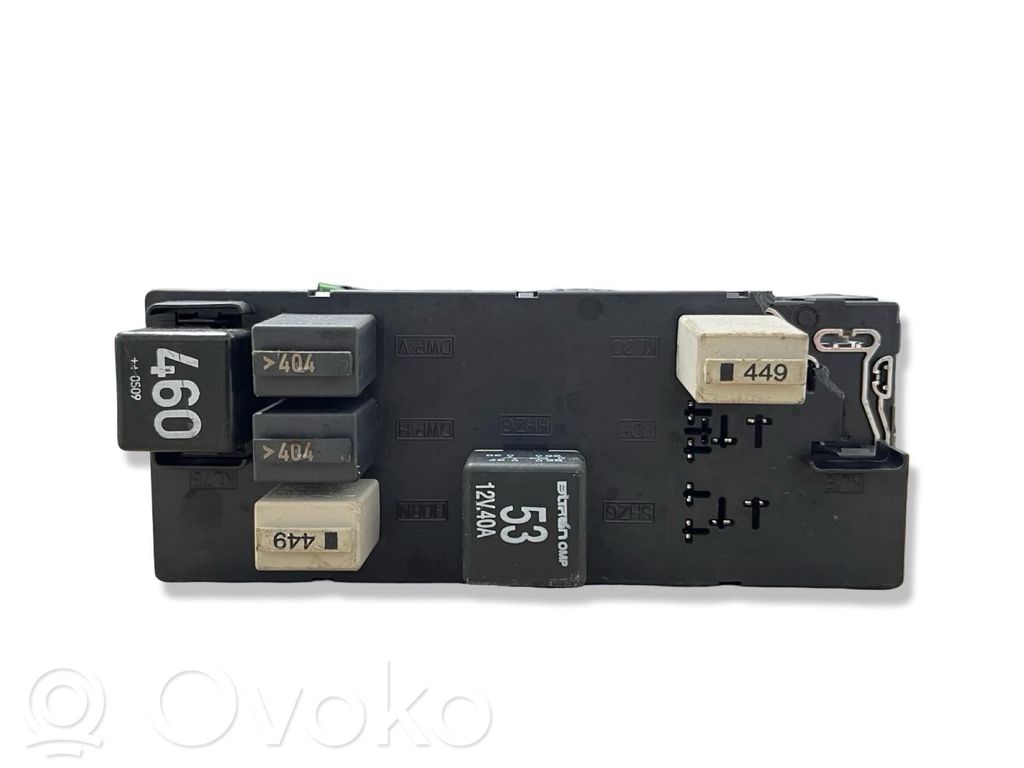 Korin keskiosan ohjainlaite   F005V00483,1K0937049N