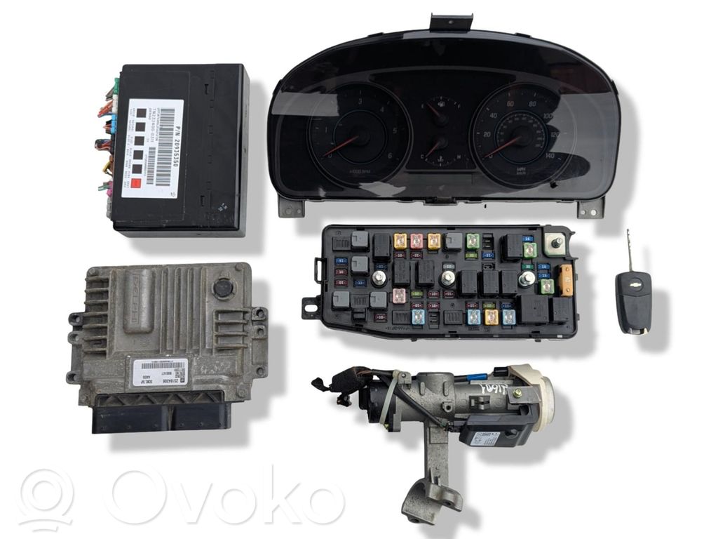 Chevrolet Captiva Engine ECU kit and lock set 