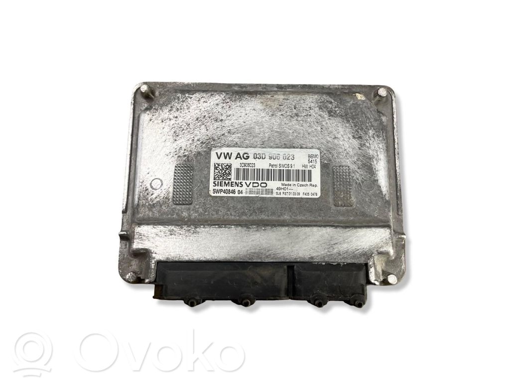 Engine control unit/module ECU   5WP40846,03D906023