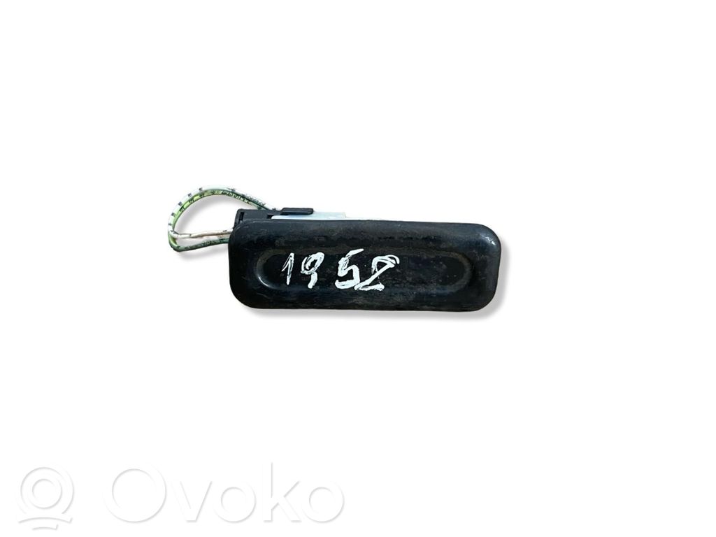 Tailgate/boot open switch button   6554PS