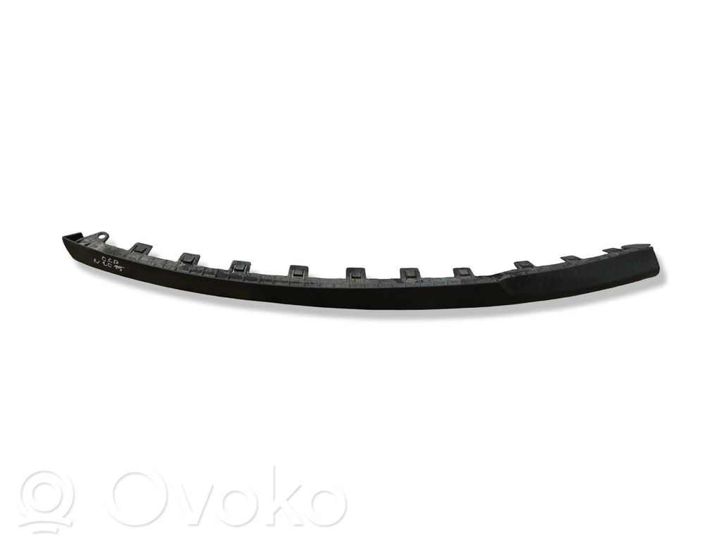 Front bumper lip   13179947