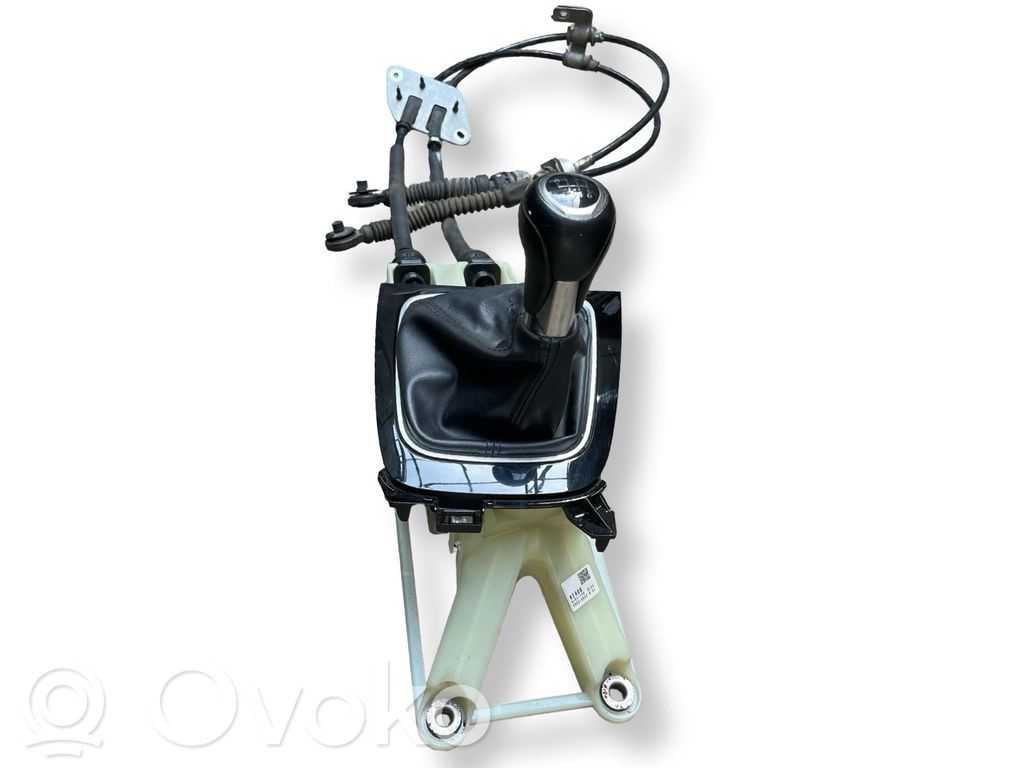 Mazda 6 Gear shifter/selector 