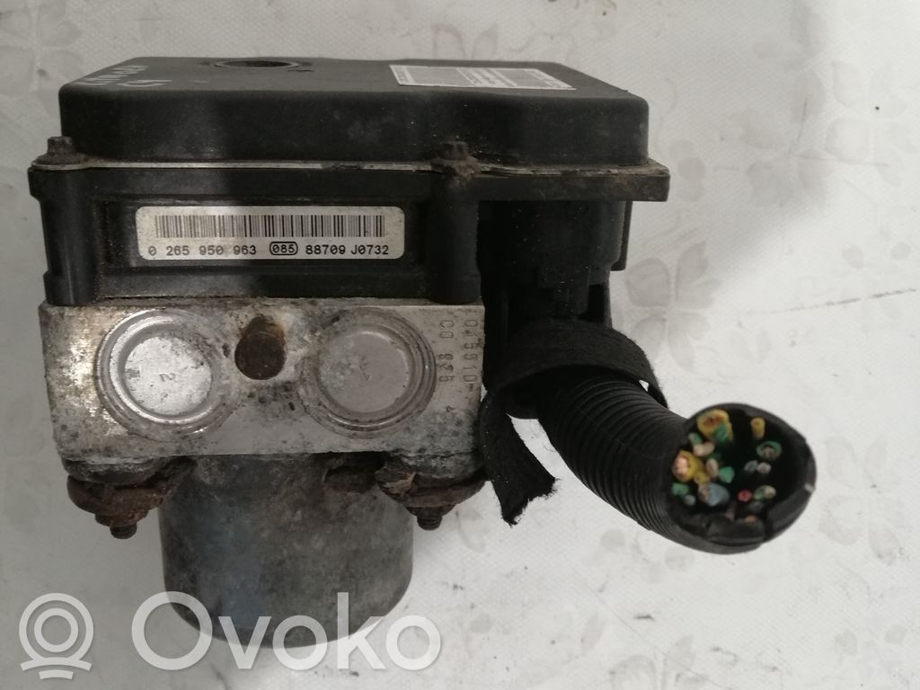 Citroen C4 I Picasso ABS bloks 
