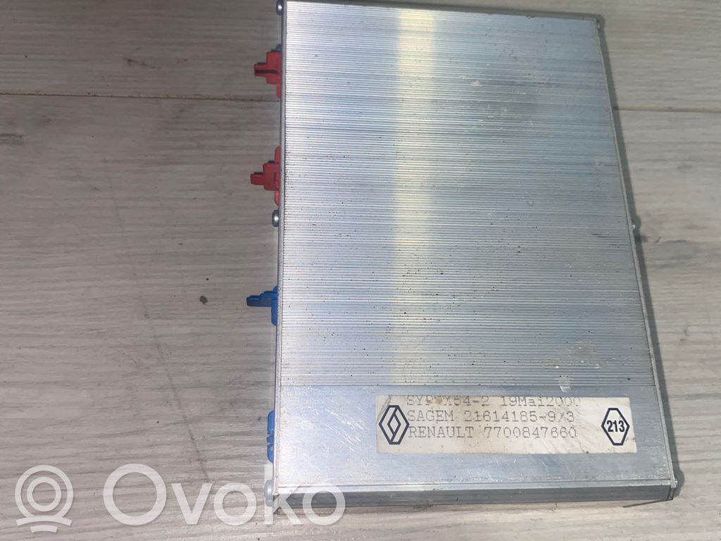 Renault Safrane Engine control unit/module 