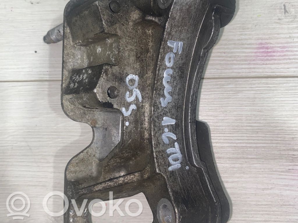 Engine mounting bracket   326C29