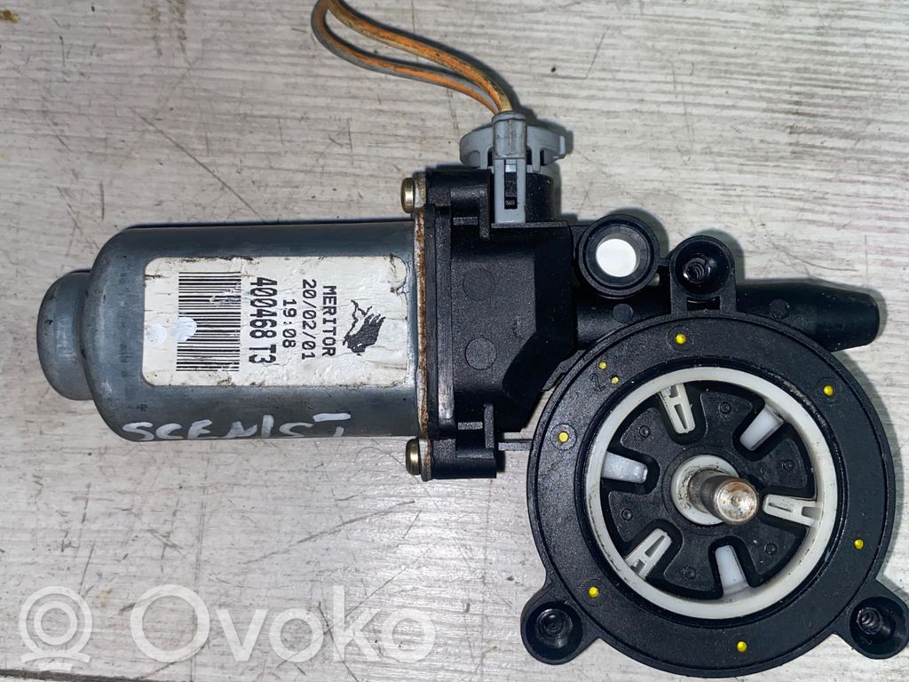 Renault Scenic I Front door window regulator motor 