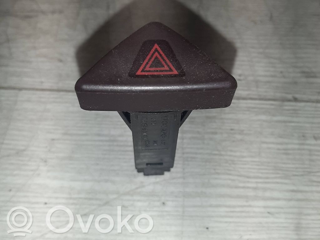 Hazard light switch   9441045,03W312