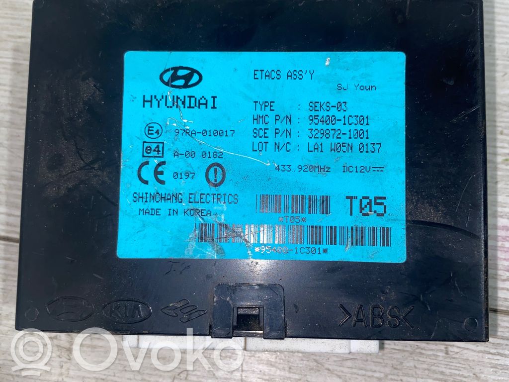 Unidad de control/módulo del ABS   954001C301,3298721001