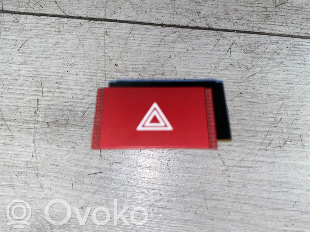 Hyundai Getz Hazard light switch 