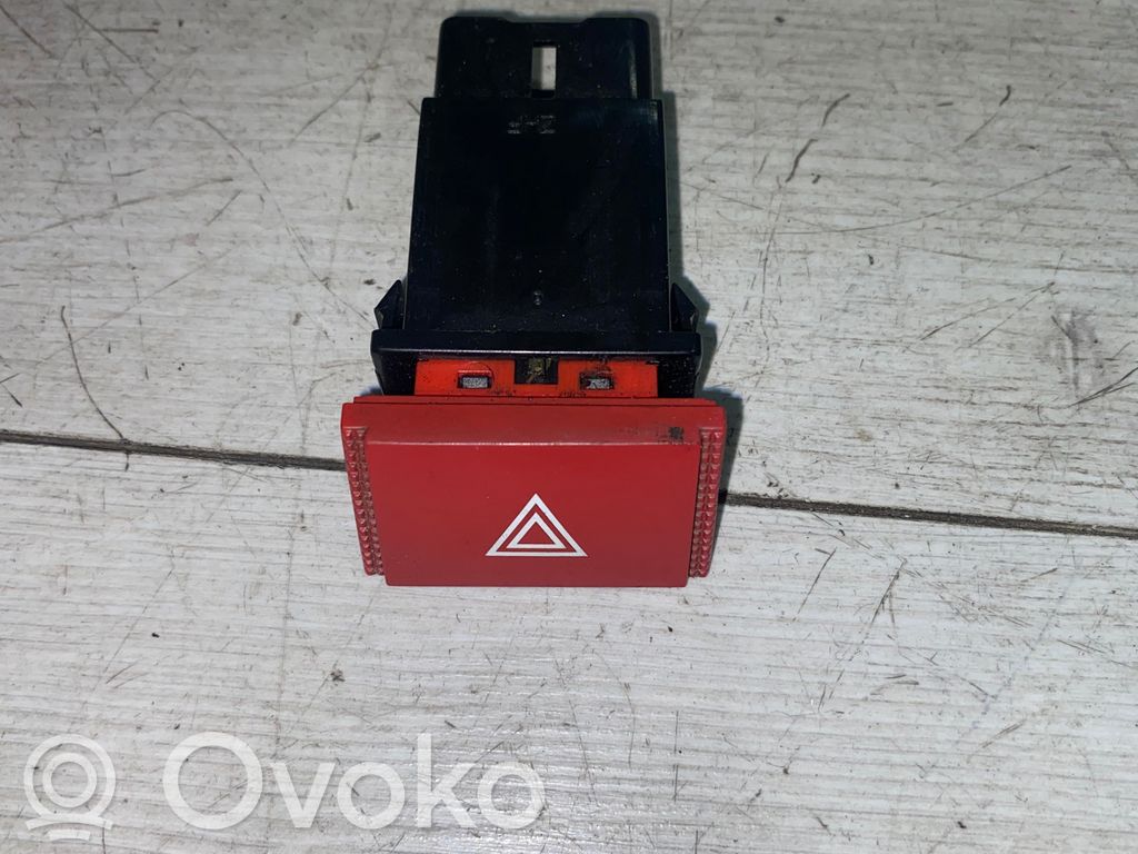 Hyundai Getz Hazard light switch 