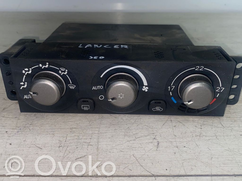 Mitsubishi Lancer Climate control unit 