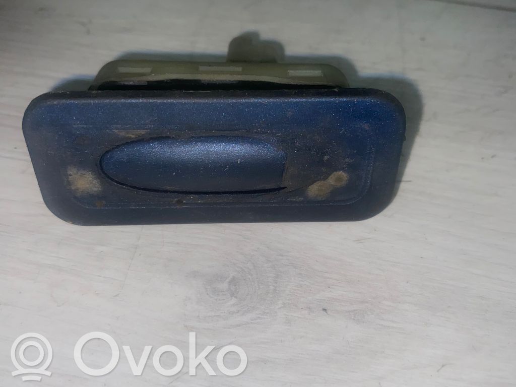 Renault Megane II Tailgate/trunk/boot exterior handle 