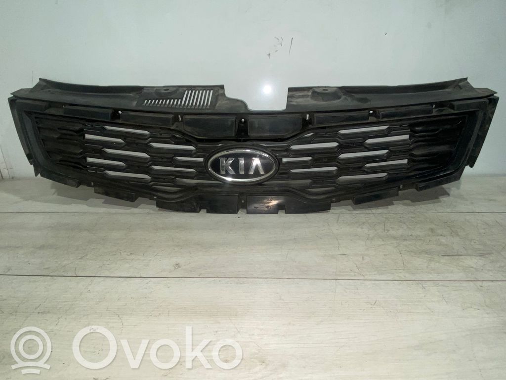 KIA Ceed Grotelės viršutinės 