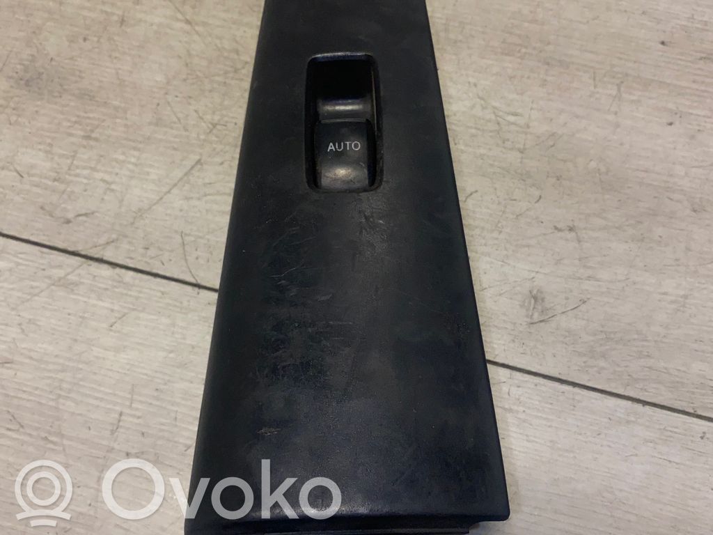 Toyota Corolla E120 E130 Electric window control switch 