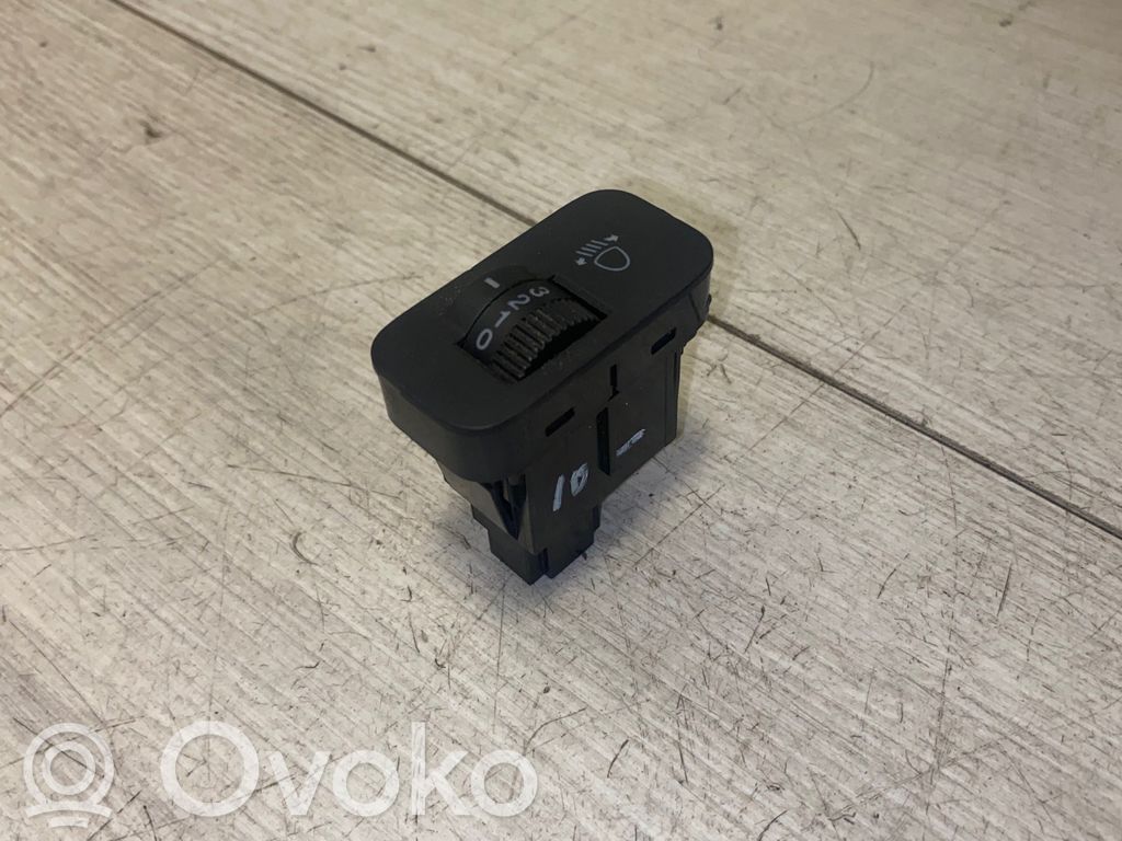 Honda CR-V Headlight level height control switch 