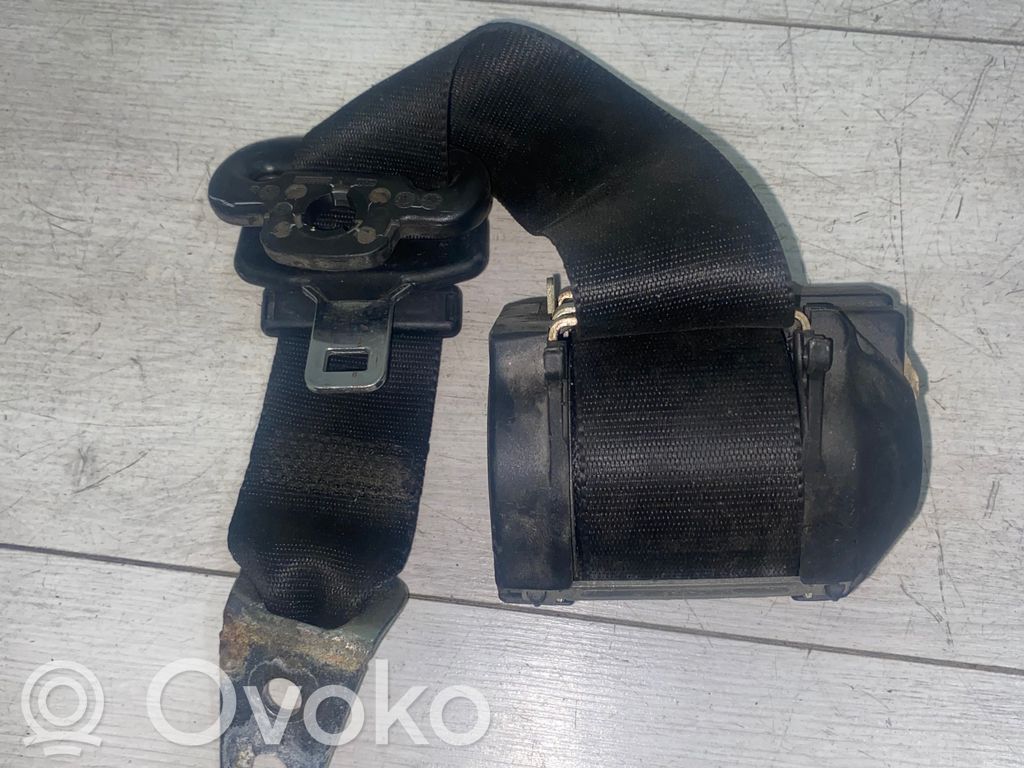 Ford Mondeo Mk III Cinturón trasero 