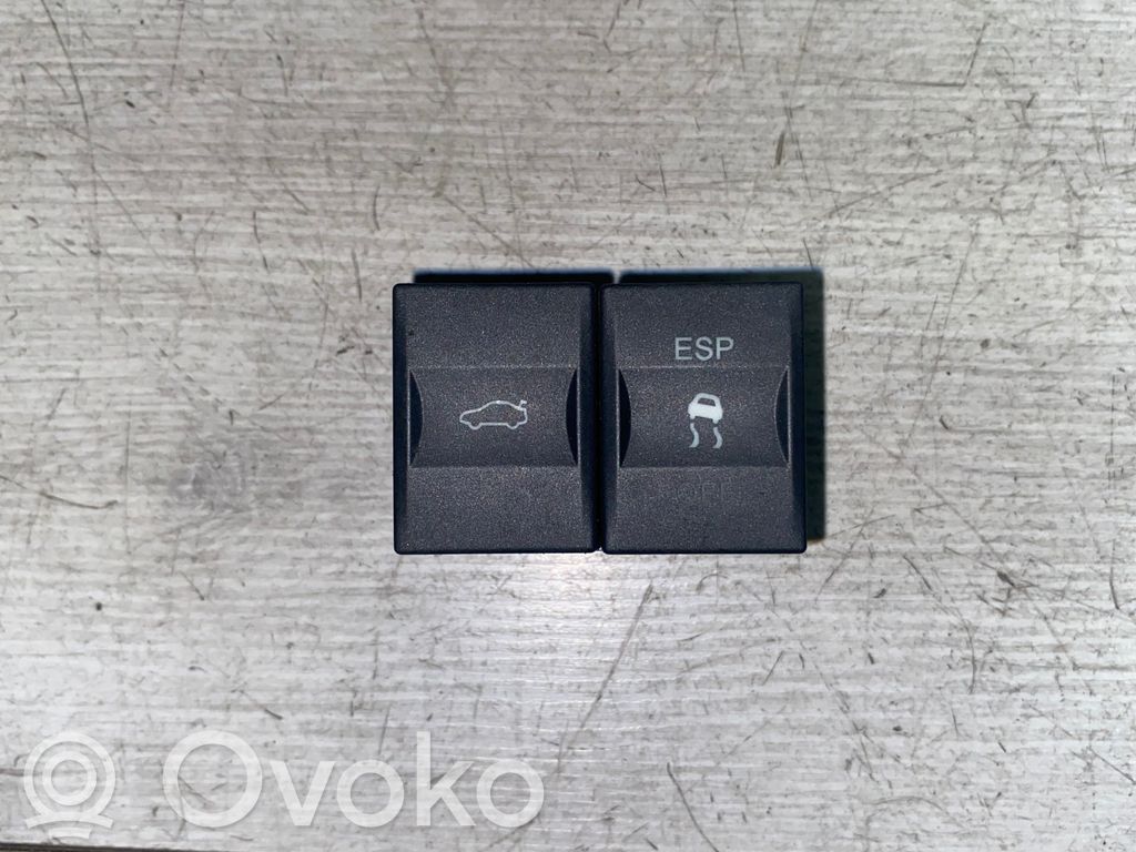 Ford Mondeo Mk III Traction control (ASR) switch 