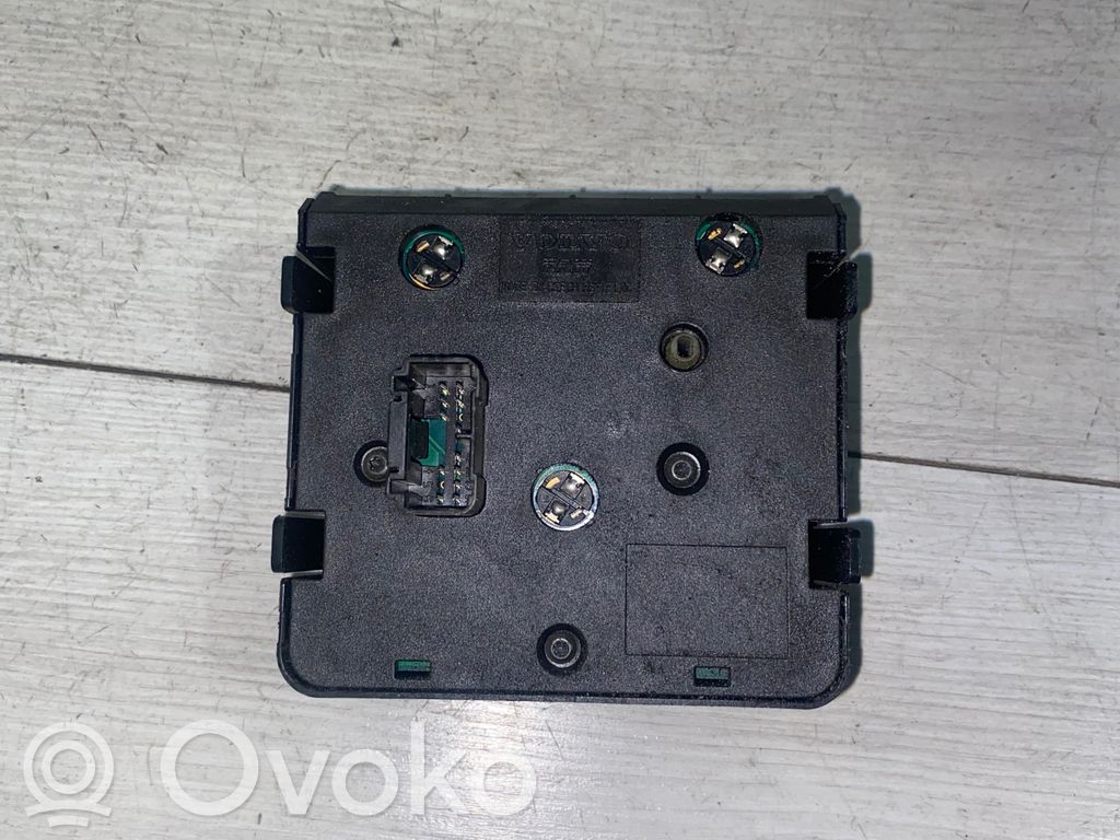 Volvo S40, V40 Light switch 