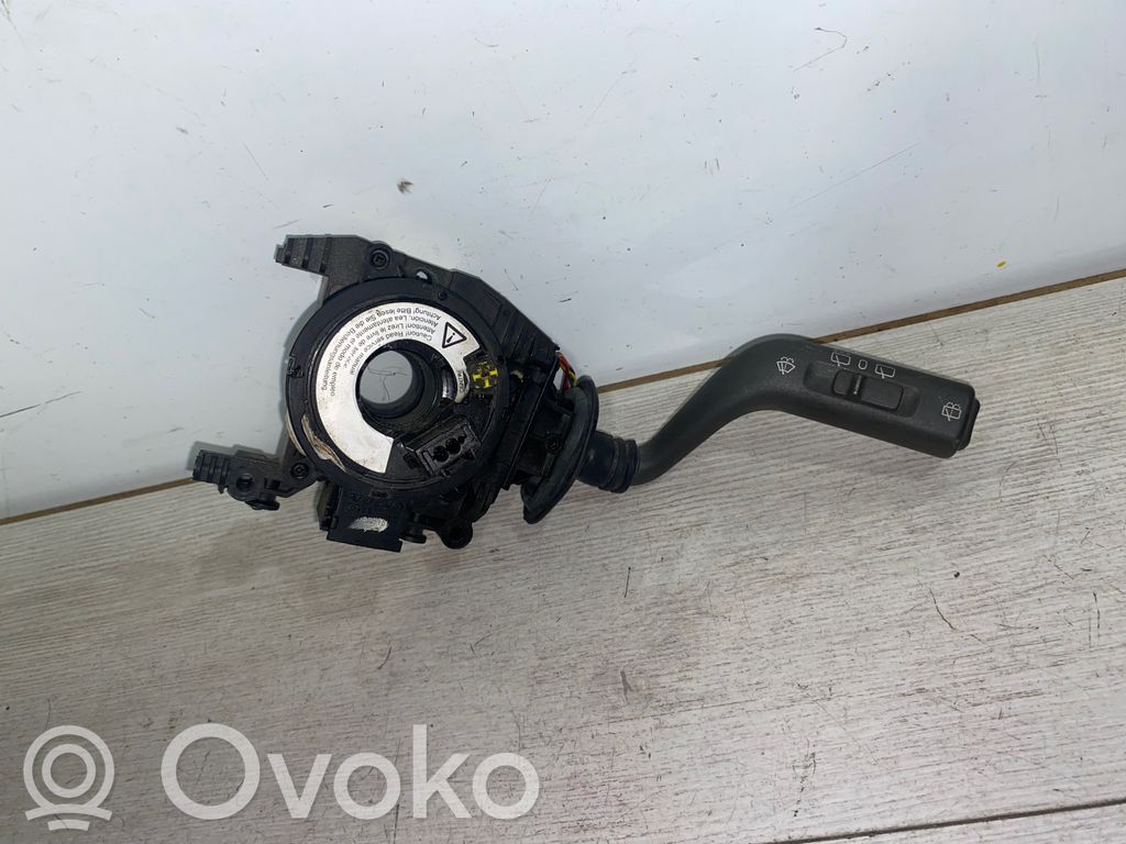 Volvo S40, V40 Wiper turn signal indicator stalk/switch 