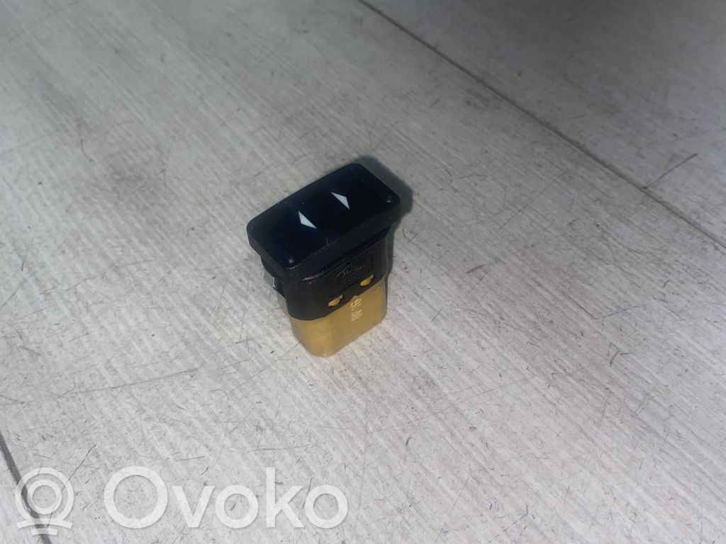 Ford Focus Electric window control switch 