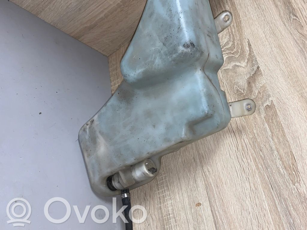 Audi A8 S8 D2 4D Langų skysčio bakelis 