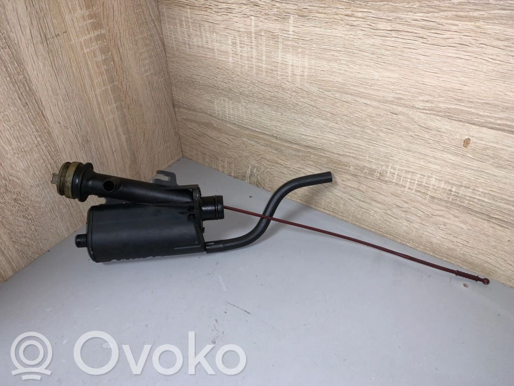 Nissan Primera Oil breather separator 