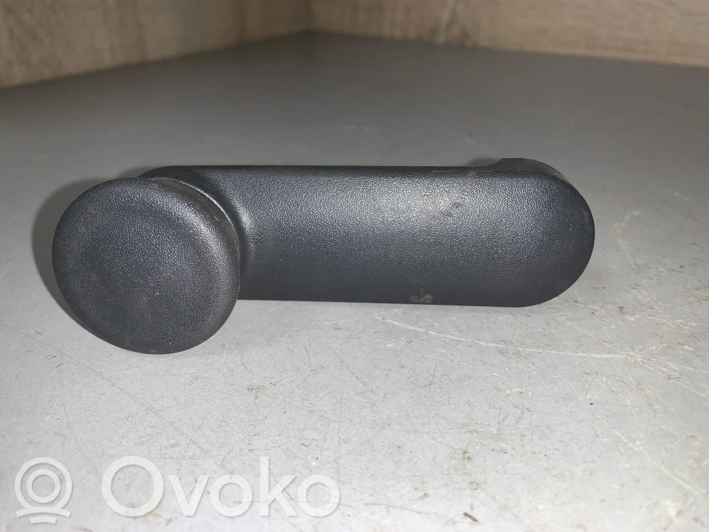 Opel Astra H Front door window winding handle 